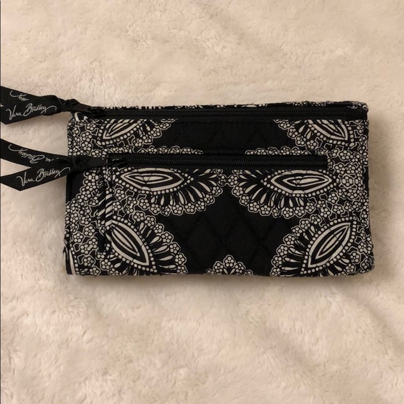 Vera Bradley Blanco Bouquet Wallet - Picture 2 of 8